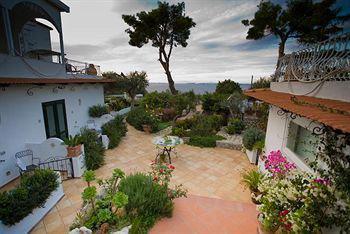 Bed and breakfast Il Giardino Dell'arte 2*